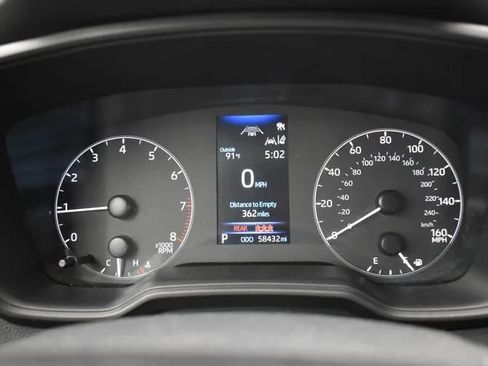 Used 2024 Toyota Corolla LE FWD image 26