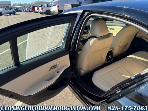 Used 2020 BMW 330i xDrive Sedan w/ Convenience Package image 17