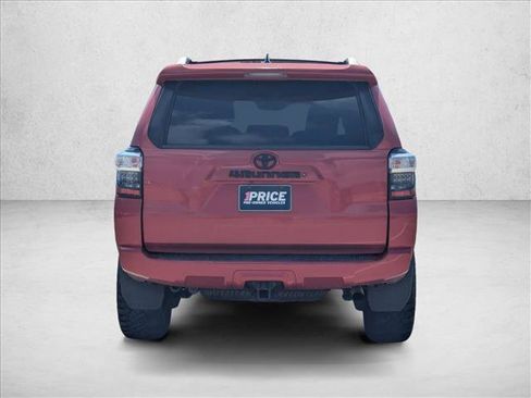 Used 2016 Toyota 4Runner SR5 AWD/4WD image 6