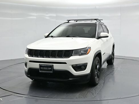 Used 2020 Jeep Compass Latitude image 53