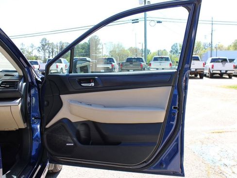 Used 2015 Subaru Legacy 2.5i Limited image 28