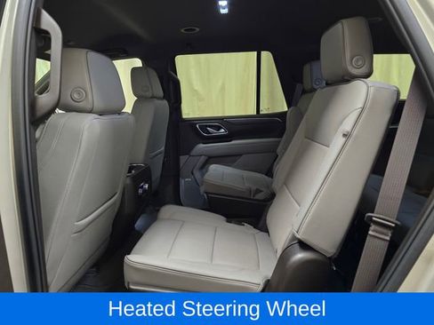 Used 2024 GMC Yukon SLT w/ SLT Luxury Package AWD/4WD image 27