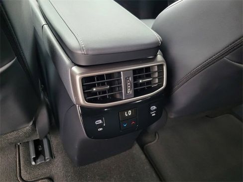 Used 2024 Lexus RX 350 Premium image 14