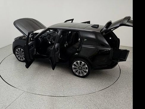 Certified 2023 Land Rover Range Rover SE AWD/4WD image 41