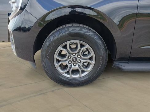 Certified 2025 Ford Expedition Max Active AWD/4WD image 14