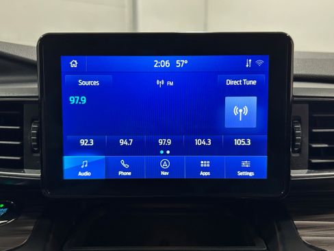 Used 2020 Ford Explorer Limited AWD/4WD image 5