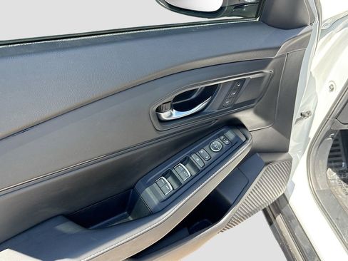 Used 2024 Honda Accord Sport image 17