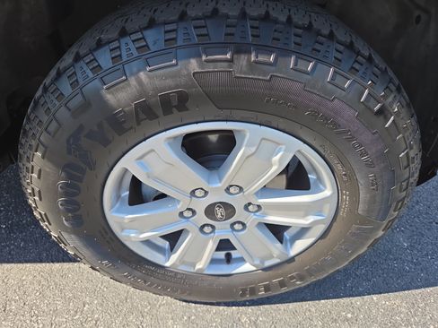 Used 2024 Ford Ranger XL AWD/4WD image 10