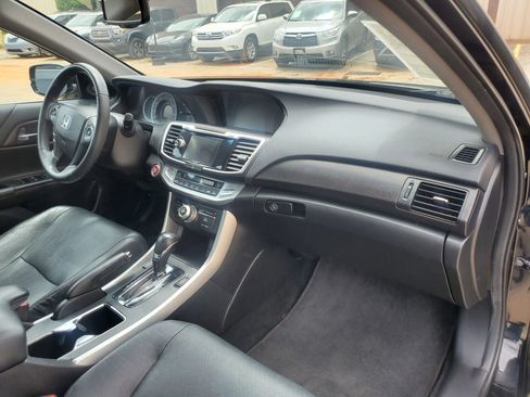 Used 2015 Honda Accord EX-L image 21
