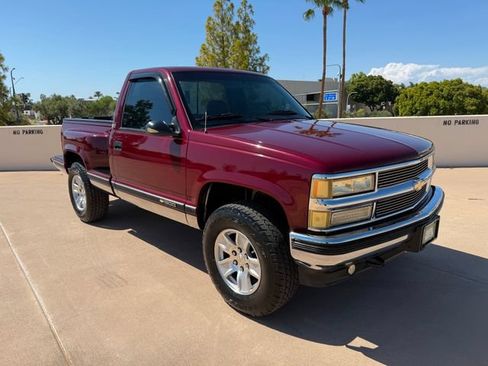 Used 1995 Chevrolet Silverado 1500 4x4 Regular Cab image 23