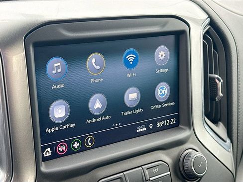 Used 2022 Chevrolet Silverado 1500 LT image 14