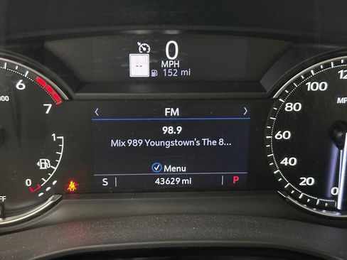 Certified 2023 Cadillac XT5 Premium Luxury image 16