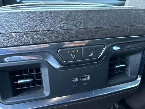 Certified 2023 GMC Sierra 1500 Denali image 49