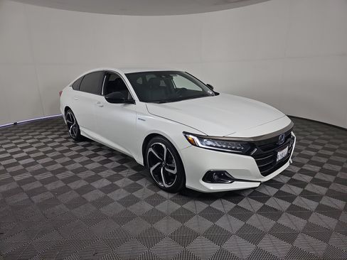 Certified 2022 Honda Accord Sport image 2