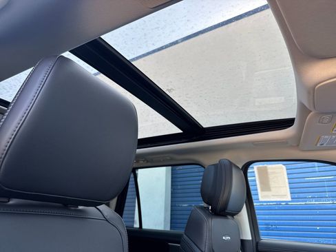 New 2026 Ford Expedition Max Platinum AWD/4WD image 18
