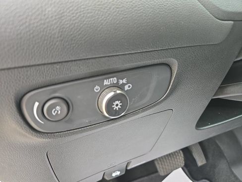 Used 2024 Buick Encore GX Sport Touring AWD/4WD image 16