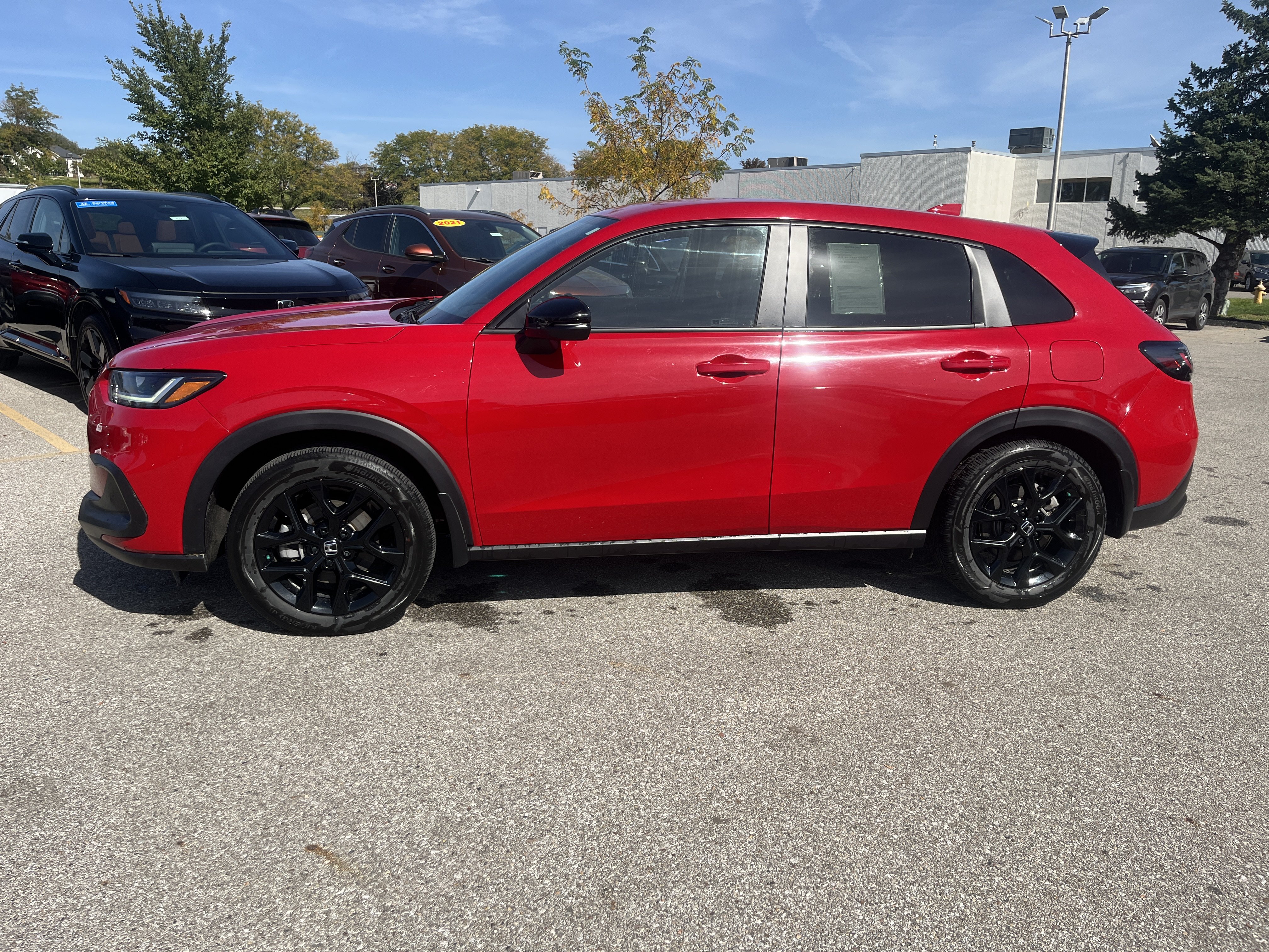 Used 2025 Honda HR-V Sport image 7