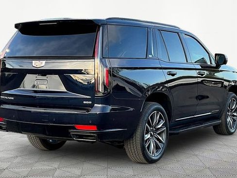 Used 2023 Cadillac Escalade Sport Platinum AWD/4WD image 5