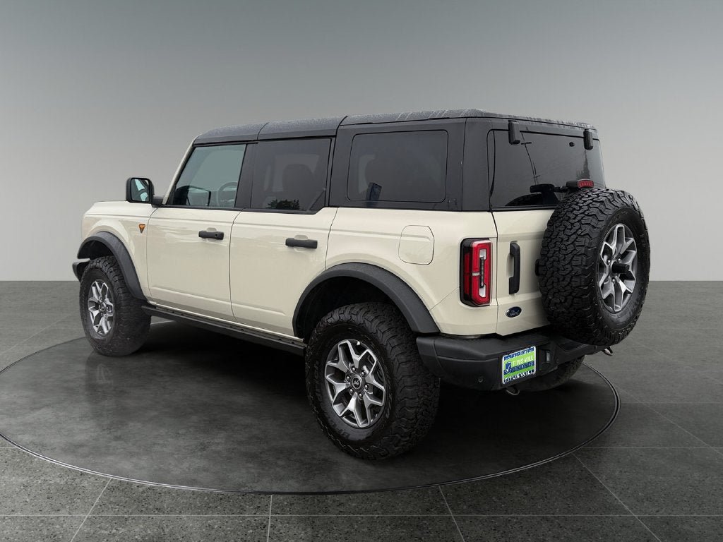 Used 2025 Ford Bronco Badlands AWD/4WD image 8