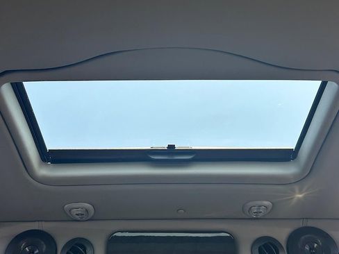 New 2025 Chevrolet Express 2500 Work Van w/ Driver Convenience Package image 20