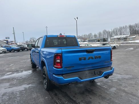 New 2026 RAM 1500 4x4 Crew Cab image 8