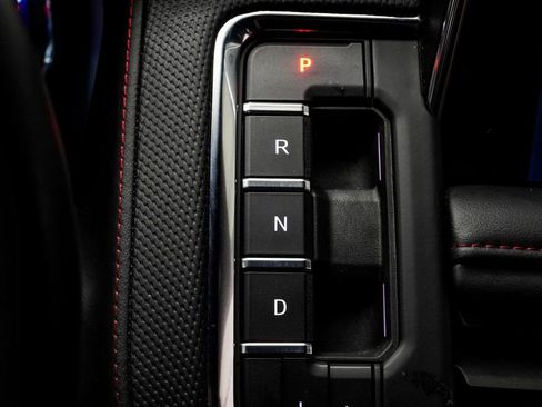 Used 2024 Chevrolet Suburban RST image 24