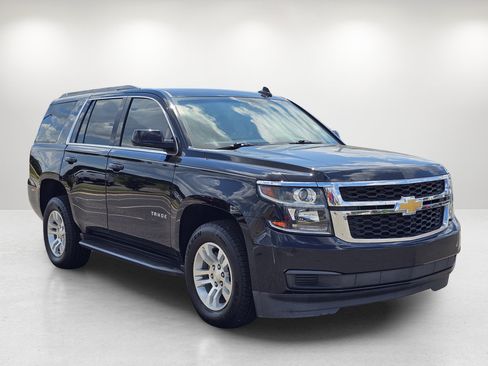 Used 2018 Chevrolet Tahoe LS RWD image 3
