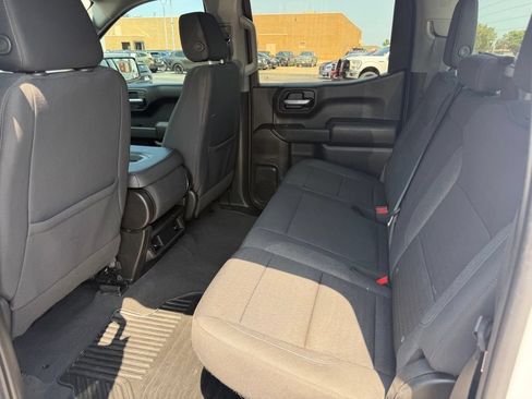 Used 2022 Chevrolet Silverado 1500 Custom AWD/4WD image 20