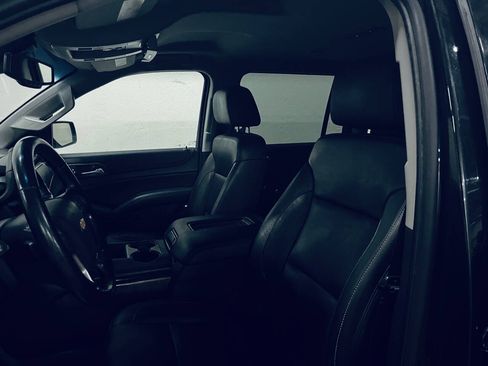 Used 2018 Chevrolet Suburban LT AWD/4WD image 16