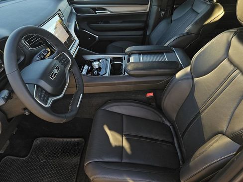 New 2025 Jeep Wagoneer Series II w/ Premium Group I image 22