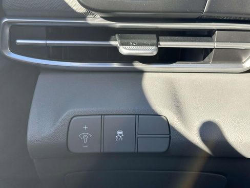 New 2026 Hyundai Elantra Sport FWD image 29
