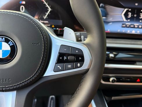 New 2026 BMW X5 sDrive40i image 25