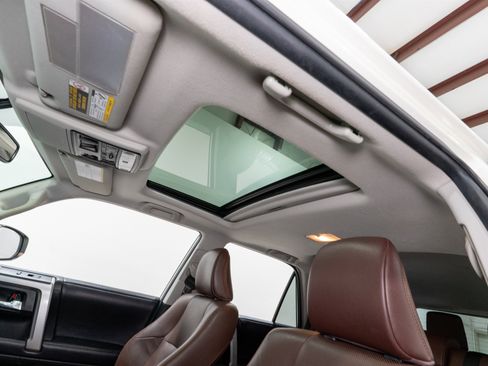 Used 2018 Toyota 4Runner Limited image 16