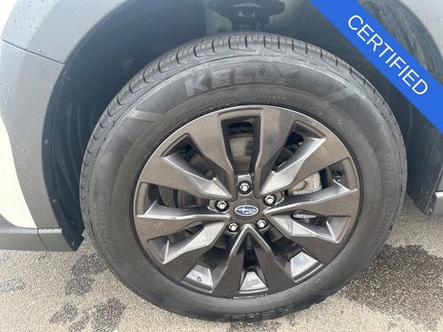 Certified 2025 Subaru Outback Onyx Edition AWD/4WD image 35