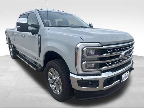 New 2026 Ford F250 Lariat w/ Chrome Package AWD/4WD image 29