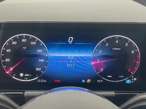 New 2026 Mercedes-Benz GLA 250 image 2