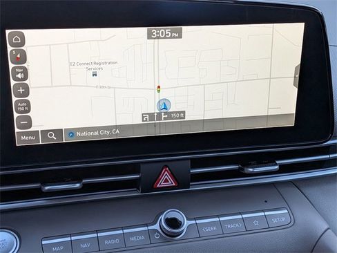 Used 2024 Hyundai Elantra SEL image 21