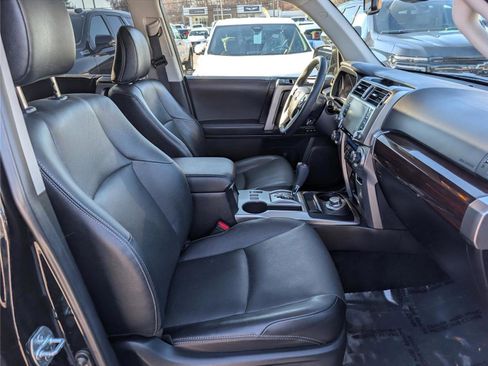 Used 2022 Toyota 4Runner Limited image 11