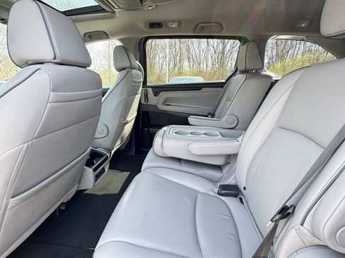 Used 2023 Honda Odyssey Elite image 23