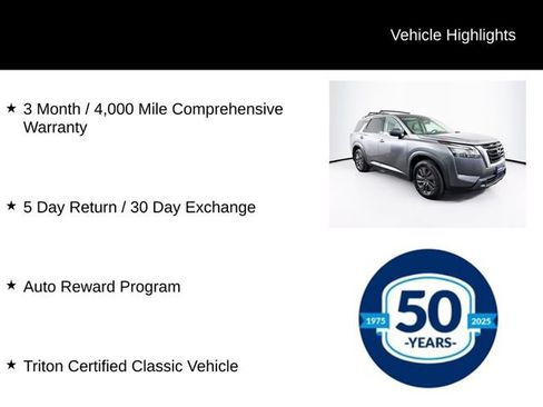 Used 2022 Nissan Pathfinder SV AWD/4WD image 12