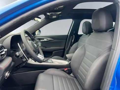 Used 2024 Dodge Hornet R/T Plus w/ Tech Pack Plus w/o Parking image 7