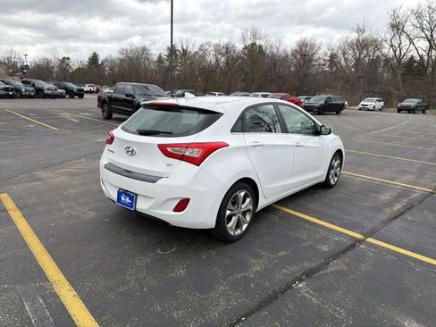 Used 2014 Hyundai Elantra GT w/ Option Group 02 image 4