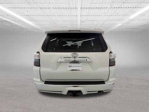 Used 2023 Toyota 4Runner Limited AWD/4WD image 4