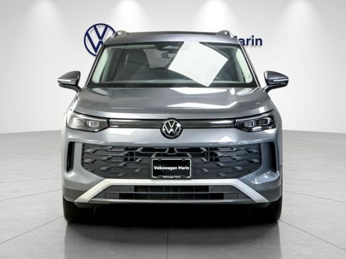 New 2026 Volkswagen Tiguan SE AWD/4WD image 8