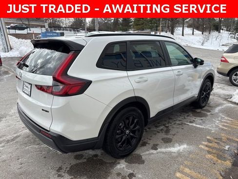 Used 2026 Honda CR-V Sport-L image 8