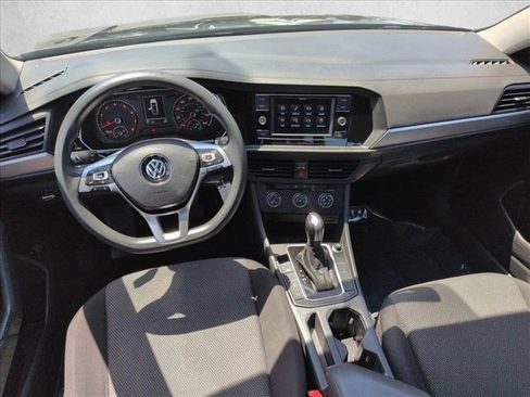 Used 2021 Volkswagen Jetta S FWD image 19