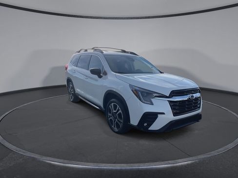 New 2026 Subaru Ascent Limited image 3
