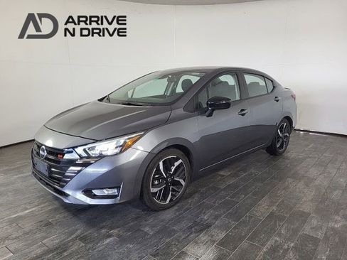 Used 2024 Nissan Versa SR image 1