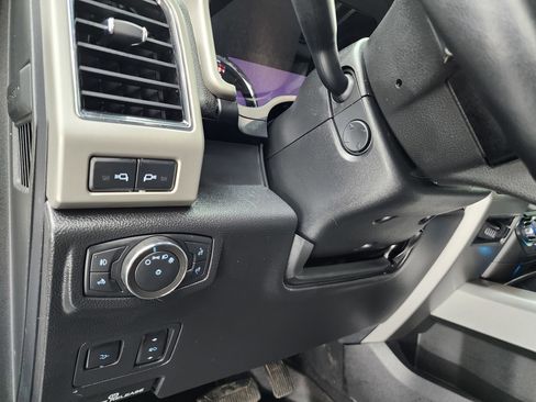 Used 2021 Ford F350 Lariat image 45
