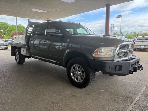 Used 2014 RAM 3500 Laramie AWD/4WD image 10